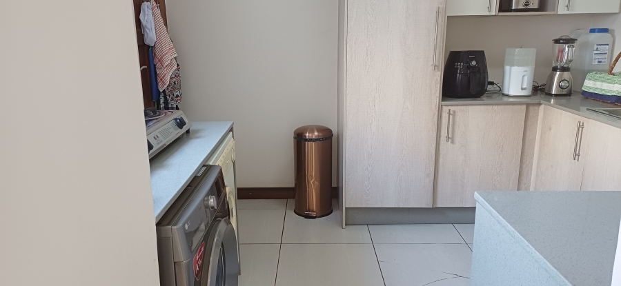 4 Bedroom Property for Sale in Northcliff Gauteng