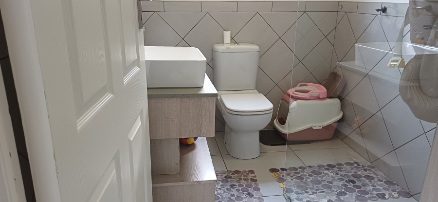 4 Bedroom Property for Sale in Northcliff Gauteng