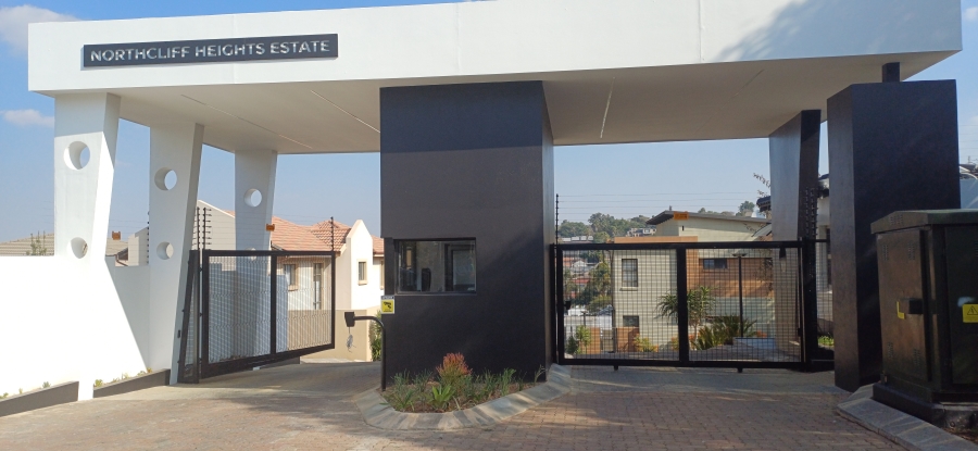 4 Bedroom Property for Sale in Northcliff Gauteng