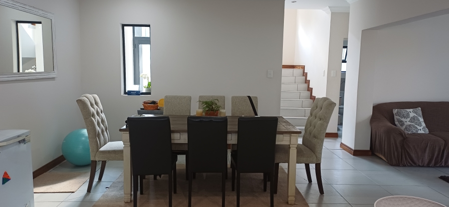 4 Bedroom Property for Sale in Northcliff Gauteng