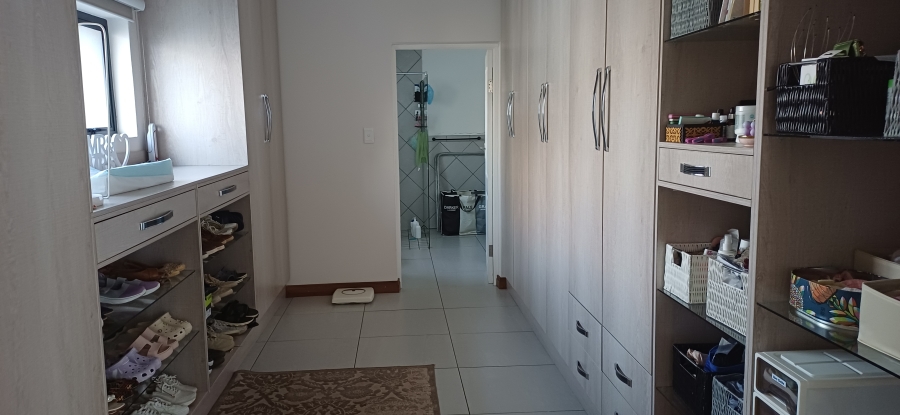 4 Bedroom Property for Sale in Northcliff Gauteng