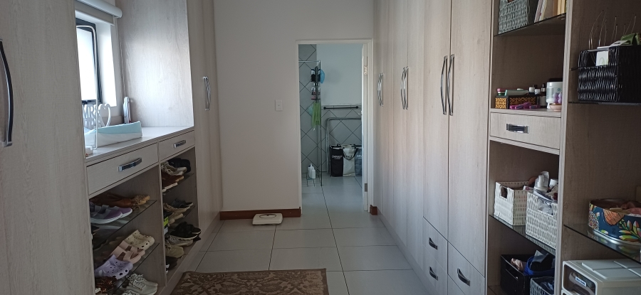 4 Bedroom Property for Sale in Northcliff Gauteng