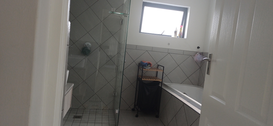 4 Bedroom Property for Sale in Northcliff Gauteng