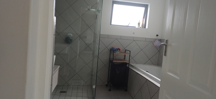 4 Bedroom Property for Sale in Northcliff Gauteng
