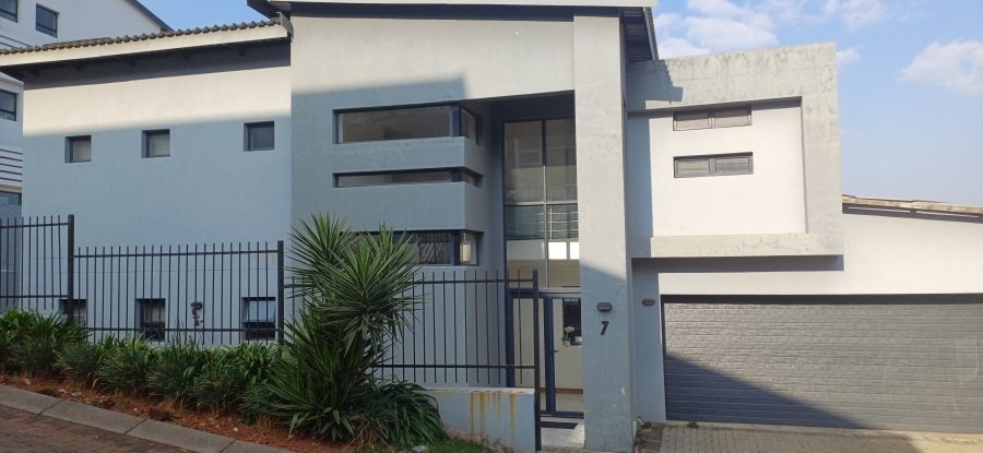 4 Bedroom Property for Sale in Northcliff Gauteng