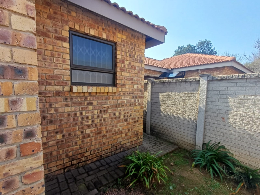 3 Bedroom Property for Sale in Vanderbijlpark Sw 2 Gauteng