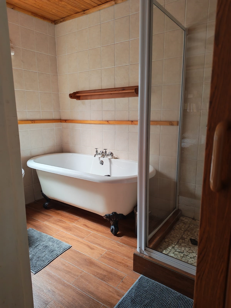 4 Bedroom Property for Sale in Vaaloewer Gauteng