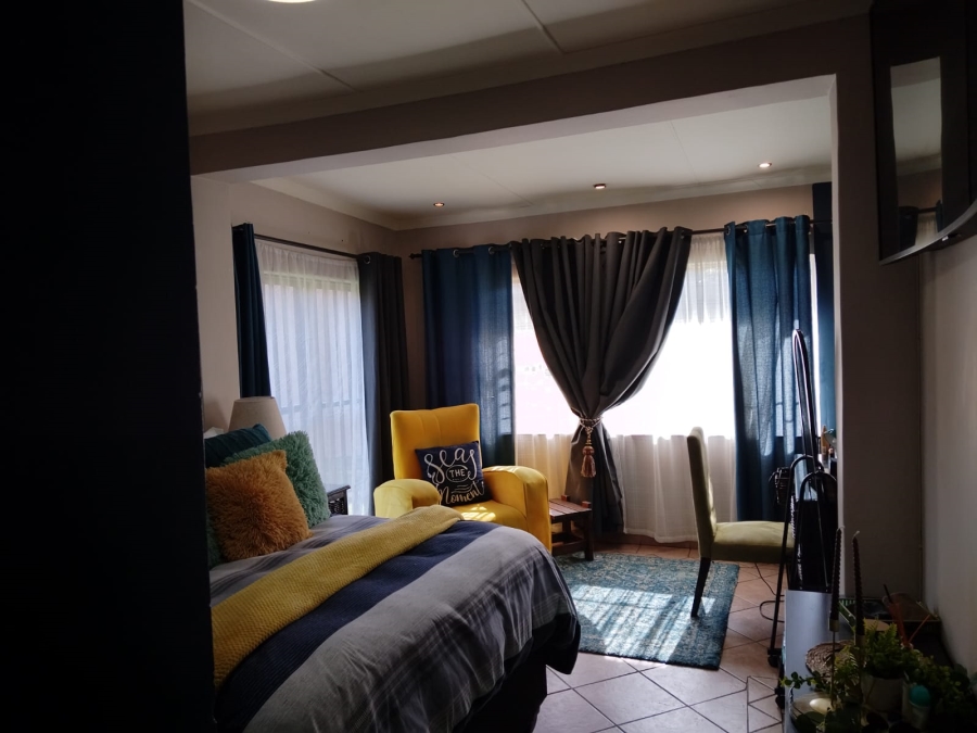 3 Bedroom Property for Sale in Birch Acres Gauteng