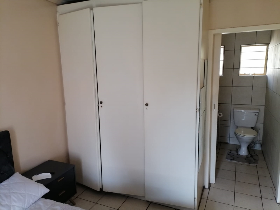To Let 1 Bedroom Property for Rent in Willow Park Manor Gauteng