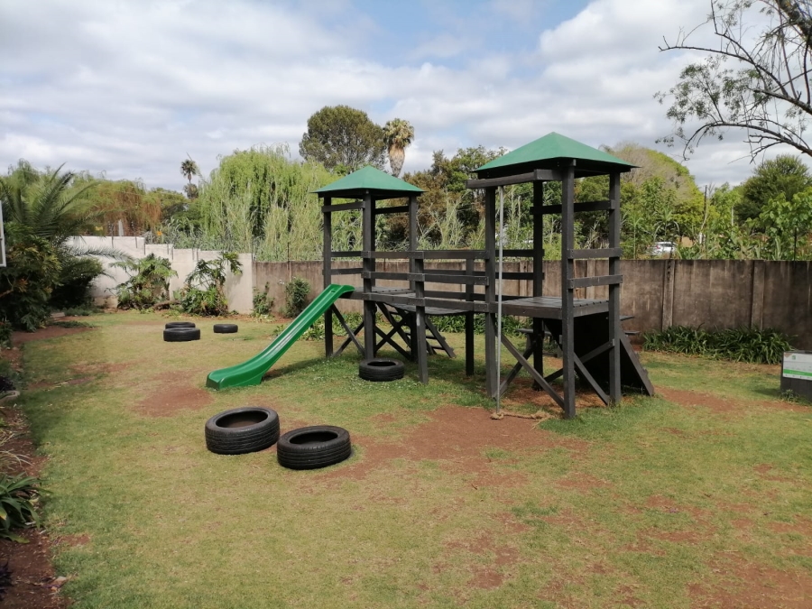 To Let 1 Bedroom Property for Rent in Willow Park Manor Gauteng