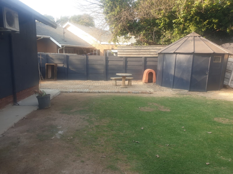 5 Bedroom Property for Sale in Dalpark Gauteng