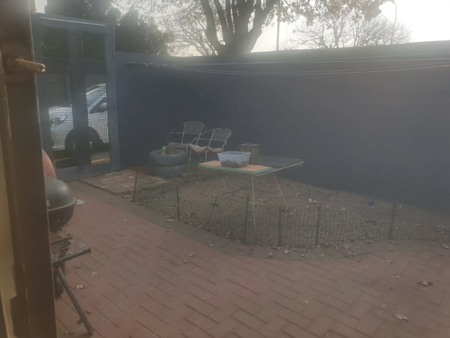 5 Bedroom Property for Sale in Dalpark Gauteng