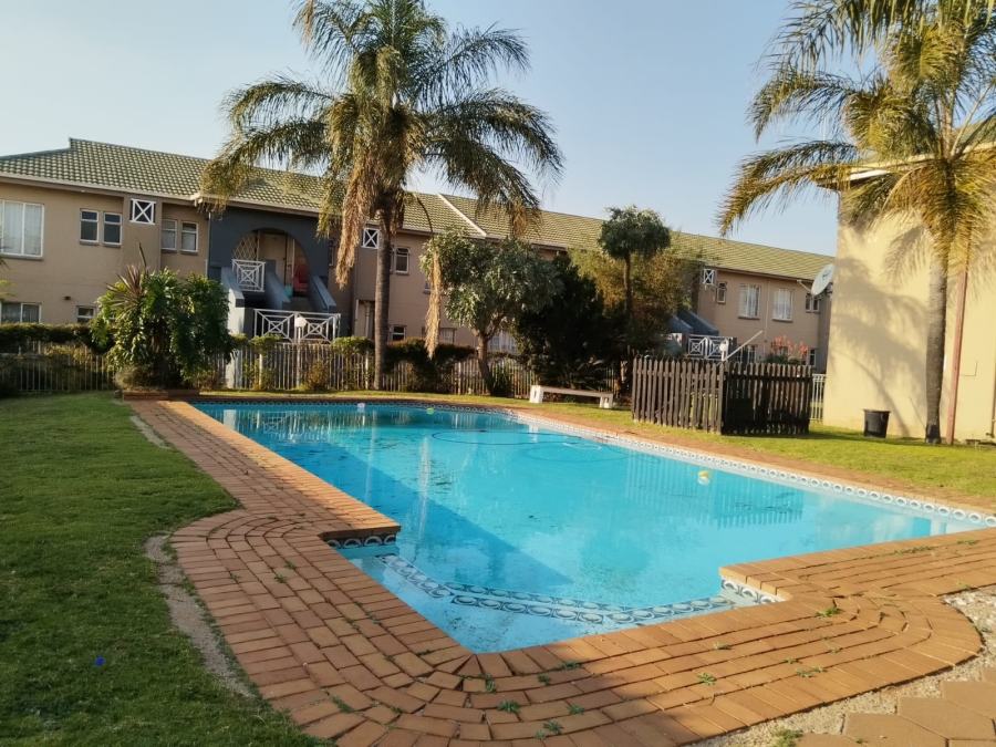 2 Bedroom Property for Sale in Norkem Park Gauteng