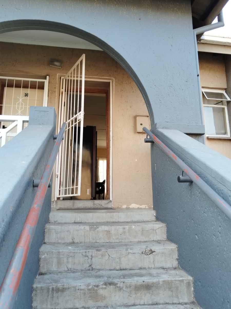 2 Bedroom Property for Sale in Norkem Park Gauteng