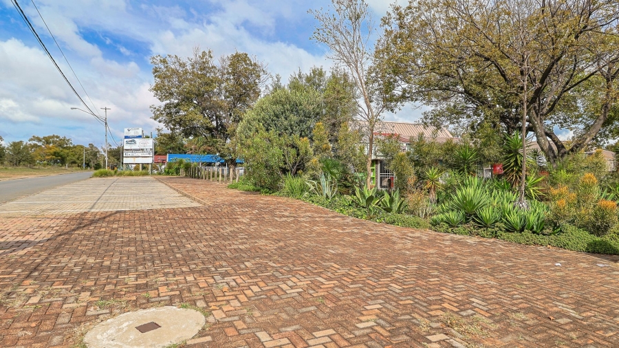 Commercial Property for Sale in Valhalla Gauteng