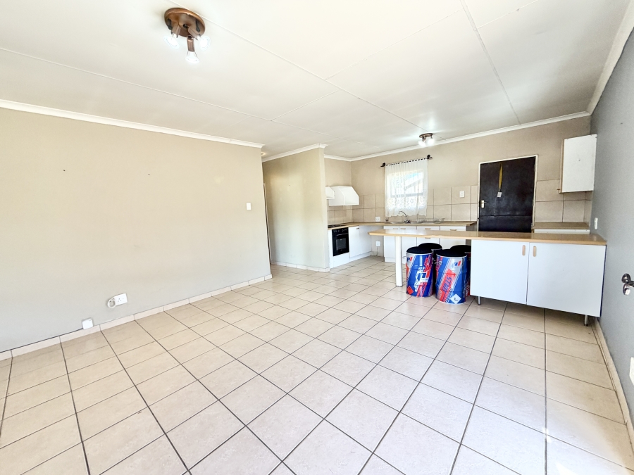 3 Bedroom Property for Sale in Selcourt Gauteng