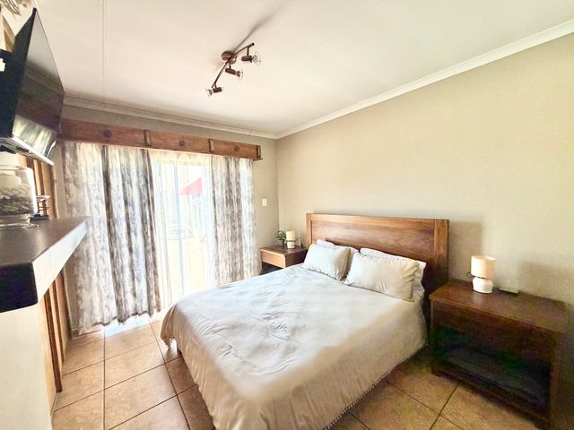 3 Bedroom Property for Sale in Selcourt Gauteng