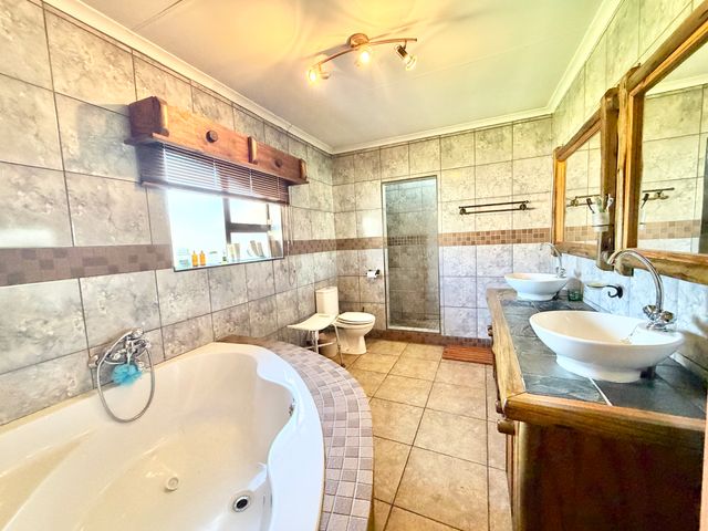 3 Bedroom Property for Sale in Selcourt Gauteng