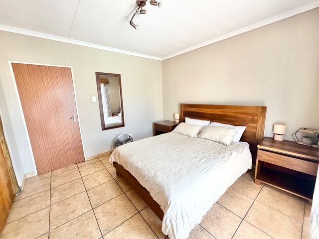 3 Bedroom Property for Sale in Selcourt Gauteng