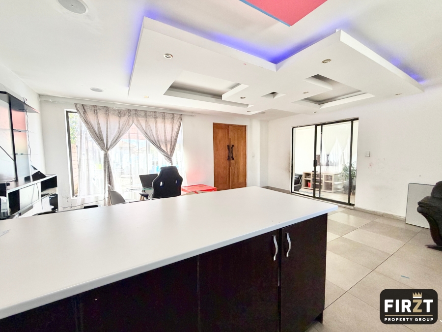 3 Bedroom Property for Sale in Thatch Hill Estate Gauteng