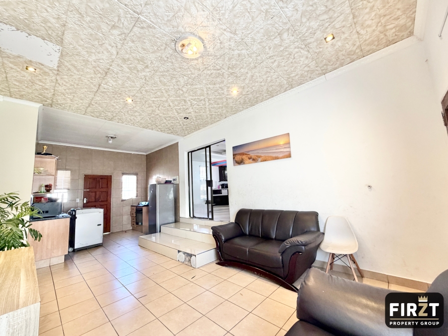 3 Bedroom Property for Sale in Thatch Hill Estate Gauteng