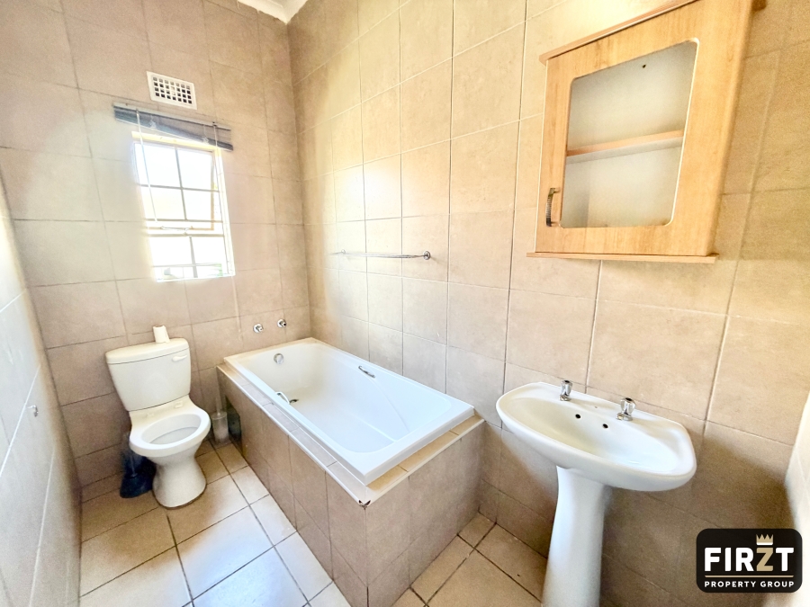 3 Bedroom Property for Sale in Thatch Hill Estate Gauteng