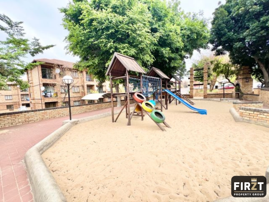 1 Bedroom Property for Sale in Halfway Gardens Gauteng
