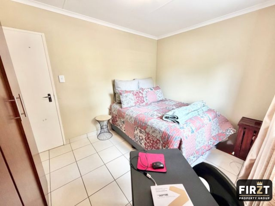 2 Bedroom Property for Sale in Kosmosdal Gauteng