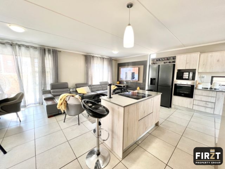 3 Bedroom Property for Sale in Amberfield Gauteng
