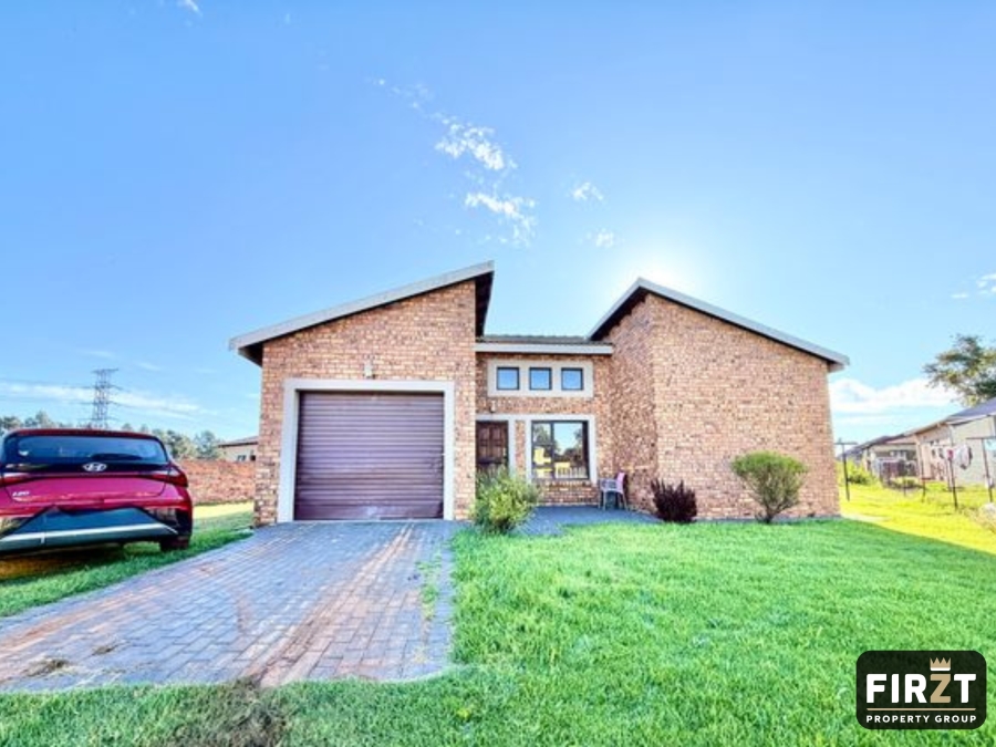 3 Bedroom Property for Sale in Strubenvale Gauteng