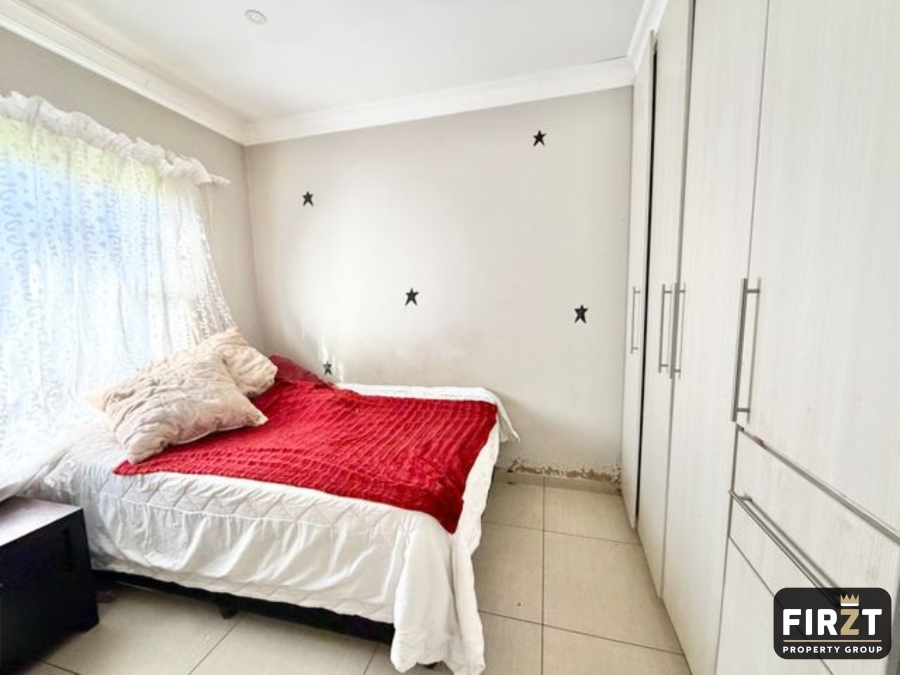 3 Bedroom Property for Sale in Strubenvale Gauteng