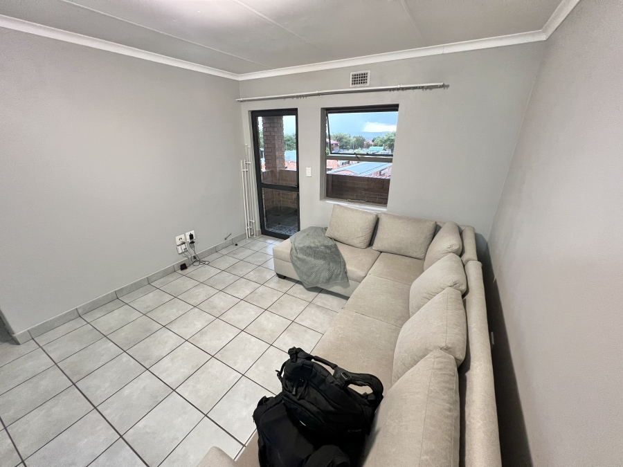 2 Bedroom Property for Sale in Heuweloord Gauteng