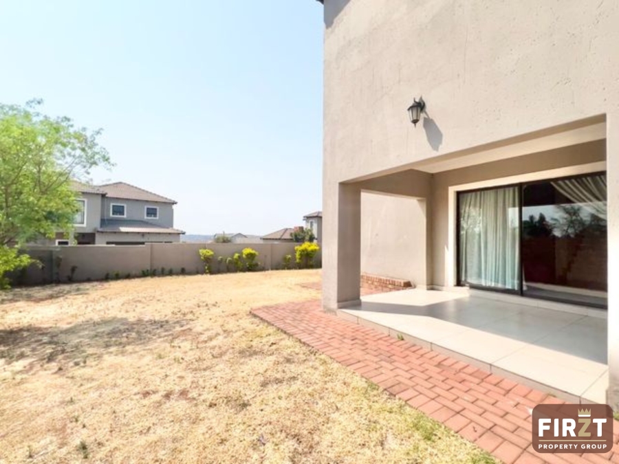 3 Bedroom Property for Sale in Thatchfield Estate Gauteng