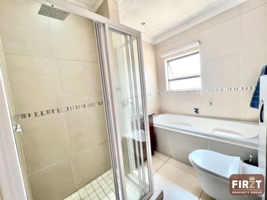 3 Bedroom Property for Sale in Thatchfield Estate Gauteng