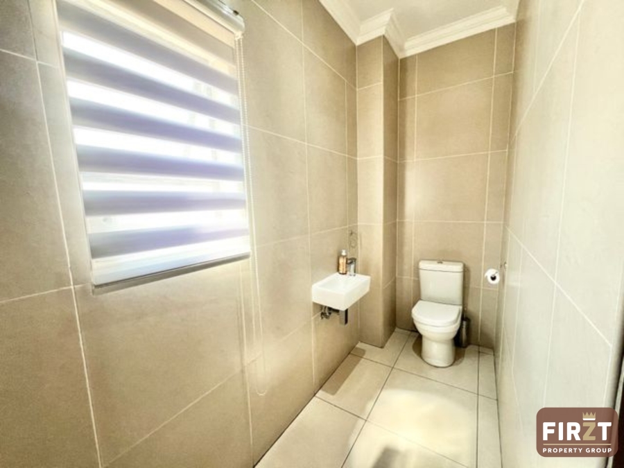 3 Bedroom Property for Sale in Thatchfield Estate Gauteng