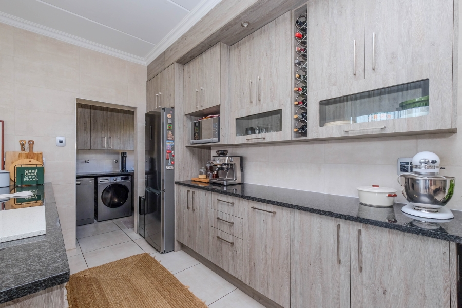 2 Bedroom Property for Sale in Craighall Gauteng