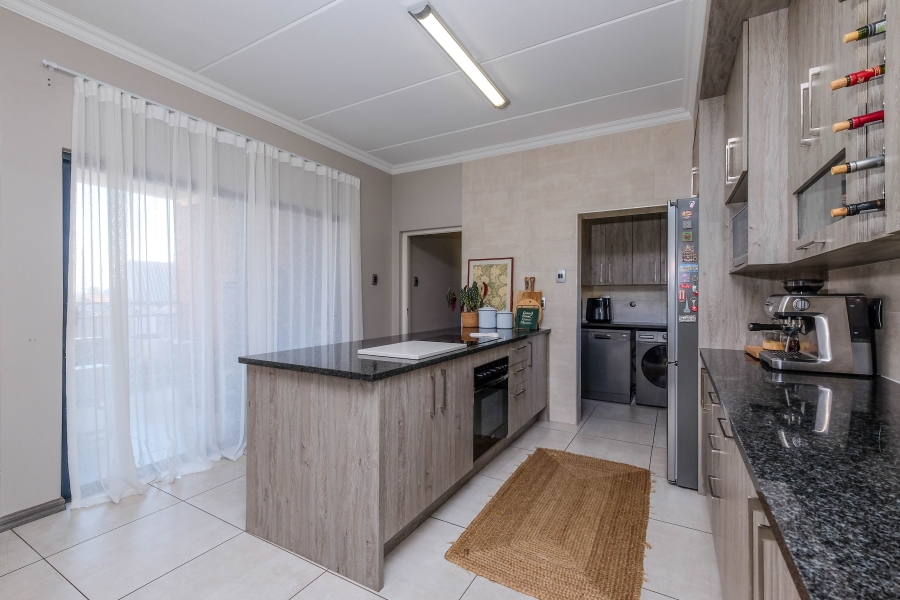 2 Bedroom Property for Sale in Craighall Gauteng