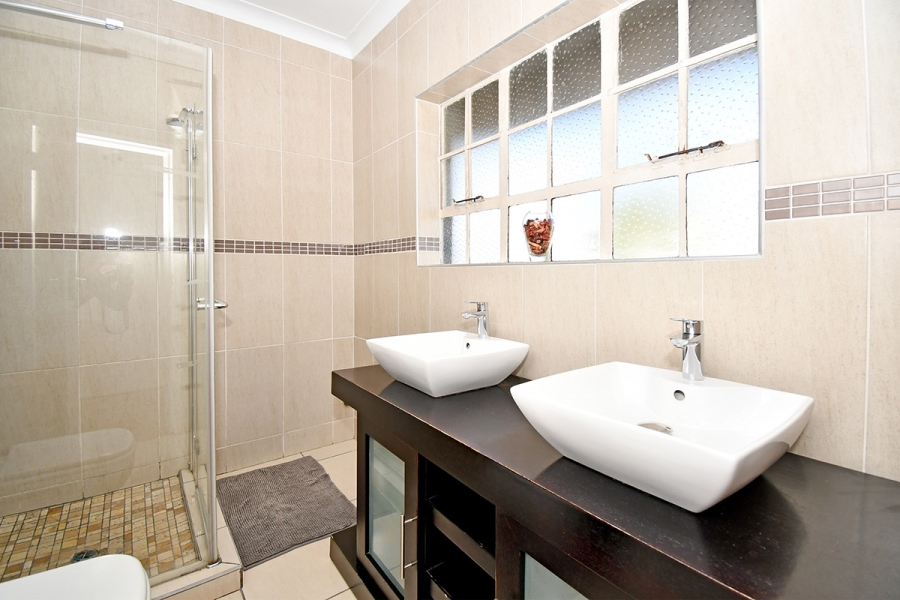 3 Bedroom Property for Sale in Parkmore Gauteng