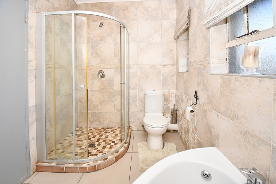 3 Bedroom Property for Sale in Parkmore Gauteng