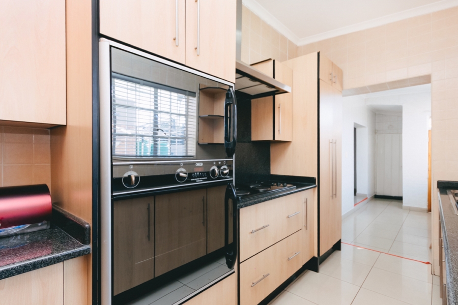 3 Bedroom Property for Sale in Roodepoort Central Gauteng