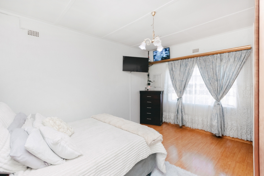 3 Bedroom Property for Sale in Roodepoort Central Gauteng