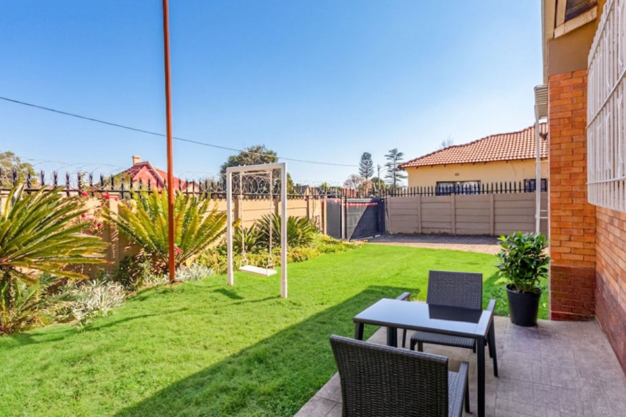 3 Bedroom Property for Sale in Roodepoort Central Gauteng