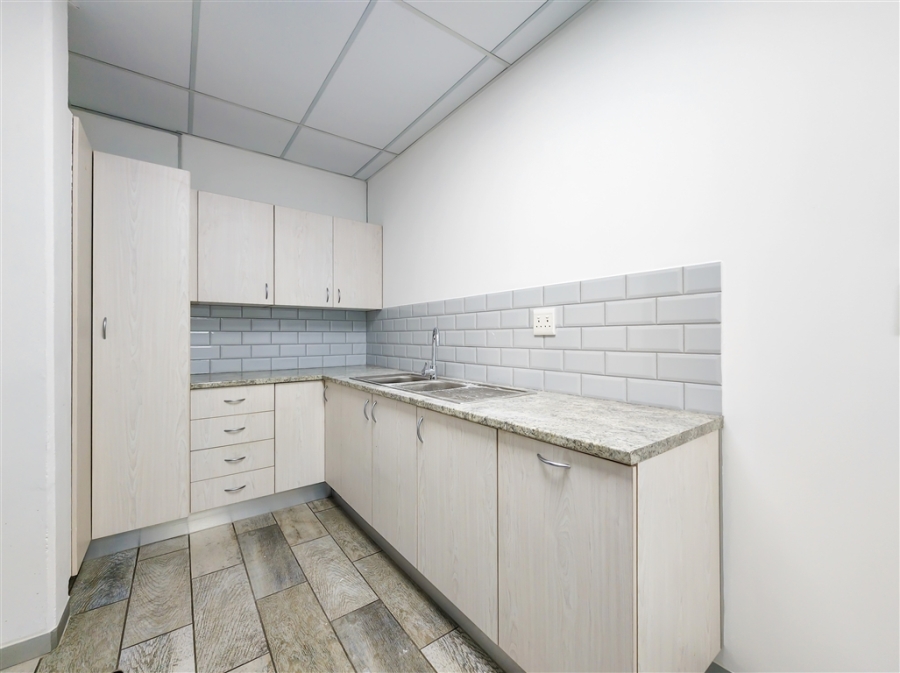 To Let Commercial Property for Rent in Fourways Gauteng