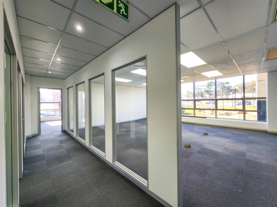 To Let Commercial Property for Rent in Fourways Gauteng