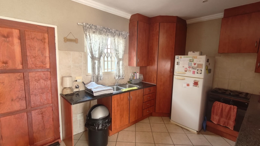 2 Bedroom Property for Sale in Annlin Gauteng