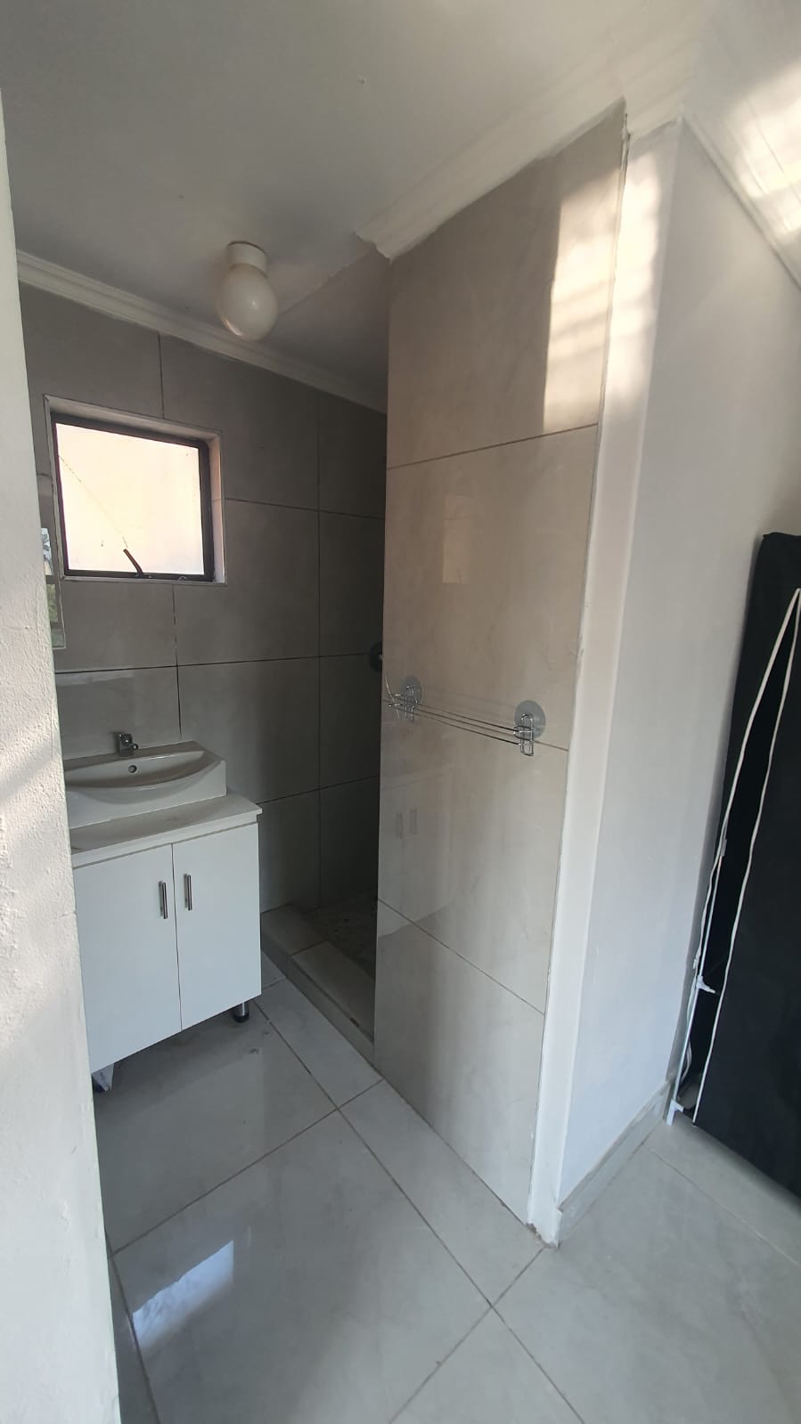 To Let 1 Bedroom Property for Rent in The Reeds Gauteng