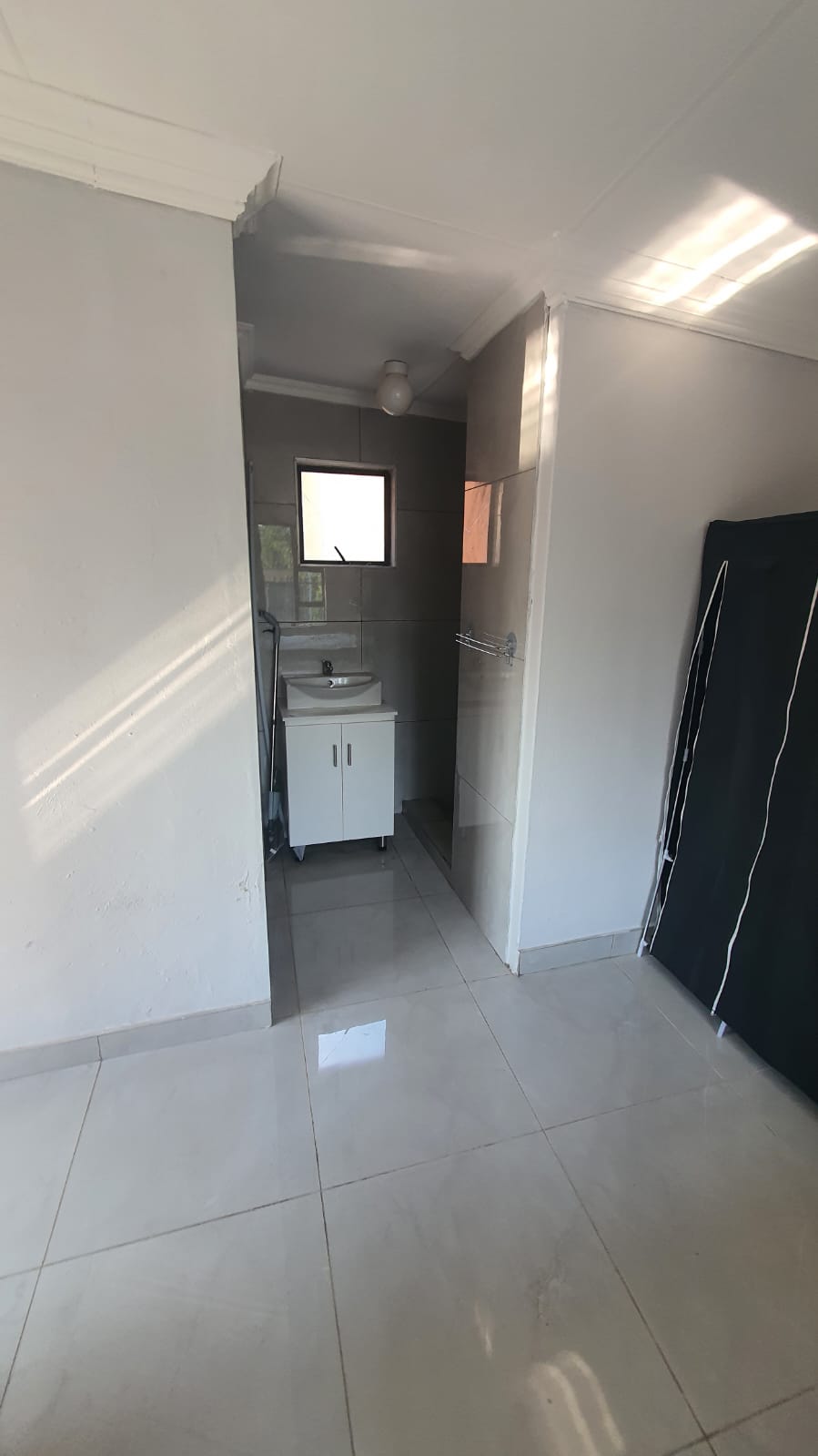 To Let 1 Bedroom Property for Rent in The Reeds Gauteng