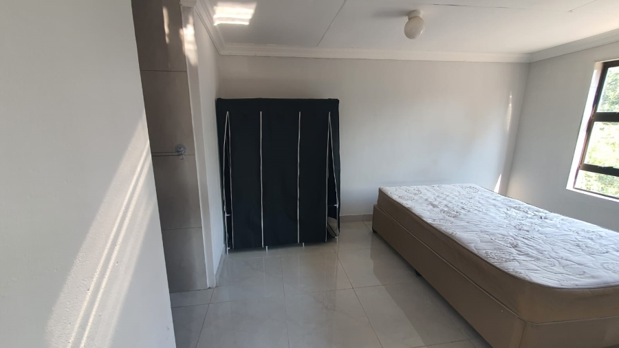 To Let 1 Bedroom Property for Rent in The Reeds Gauteng