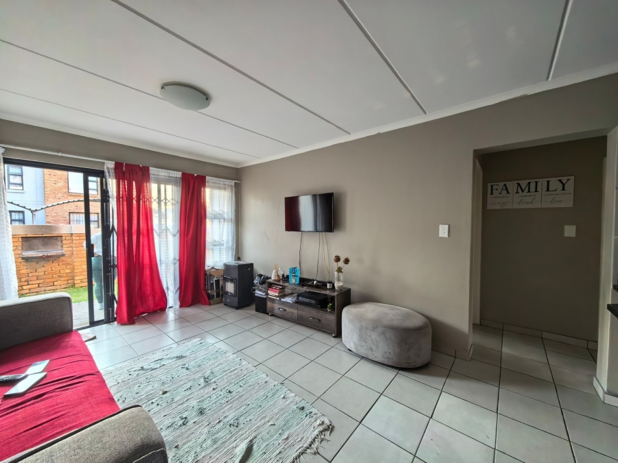 2 Bedroom Property for Sale in Rynfield Gauteng