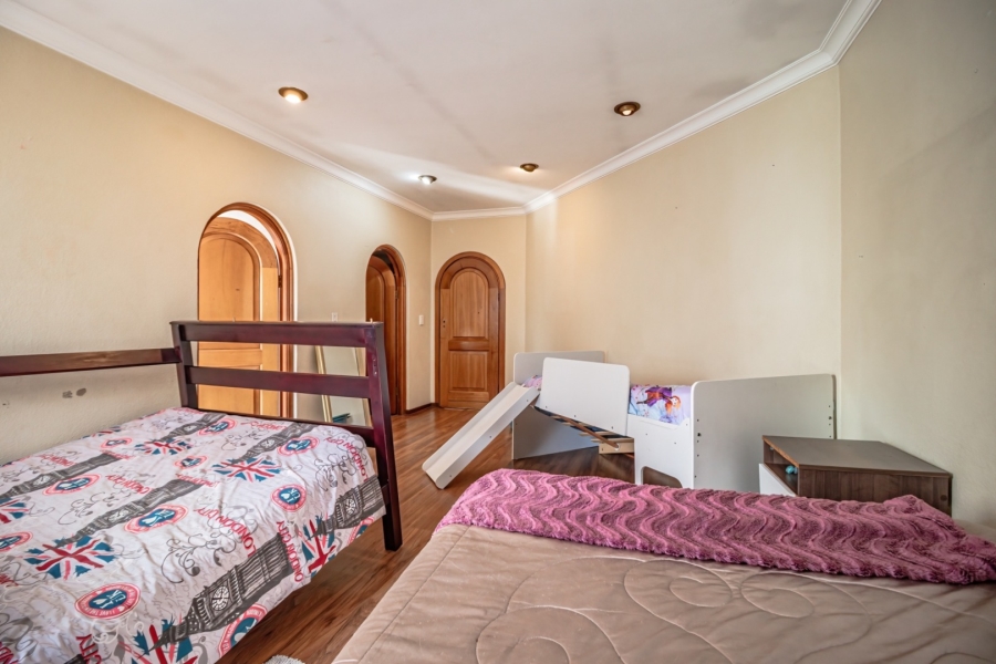 5 Bedroom Property for Sale in Sunward Park Gauteng